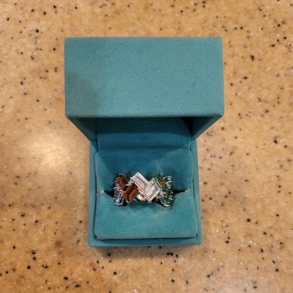 NWT Kurt Geiger Multi Color Rhinestone Ring - Picture 6 of 11